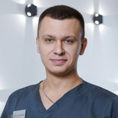 Махин Дмитрий Александрович, стоматолог-терапевт