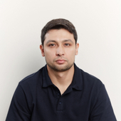 Мангутов Илхом Хасанович, стоматолог-хирург