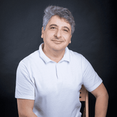 Казарян Геворг Генрихович, стоматолог-терапевт