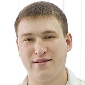 Масленников Борис Борисович, стоматолог-терапевт