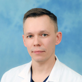 Зотов Вадим Валерьевич, офтальмолог