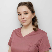 Хуснутдинова Индира Алековна, стоматолог-терапевт