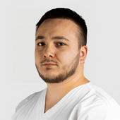 Латыпов Никита Русланович, стоматолог-терапевт