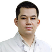 Некрасов Роман Александрович, хирург