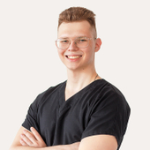 Жильков Юрий Александрович, стоматолог-терапевт