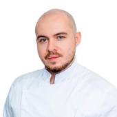 Шалунов Владислав Сергеевич, стоматолог-хирург