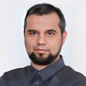 Верещака Денис Николаевич, стоматолог-терапевт