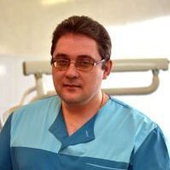 Сушенцов Сергей Николаевич, стоматолог-терапевт