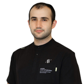 Шаваев Азнор Мурадинович, терапевт