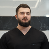 Бобров Кирилл Васильевич, стоматолог-терапевт