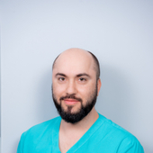 Буяминов Рустам Шамилиевич, стоматолог-терапевт