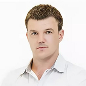 Тихонов Семен Игоревич, стоматолог-хирург