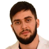 Эбзеев Азнаур Казимович, пластический хирург