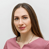 Завальникова Анна Игоревна, врач-косметолог