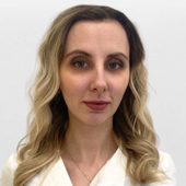 Аксенова Екатерина Константиновна, стоматолог-терапевт