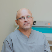 Виктор Викторович Терентьев, стоматолог-терапевт