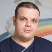 Мухин Никита Аркадьевич, стоматолог-хирург