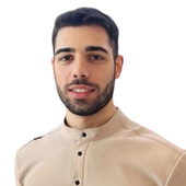 Мусаелян Микаел Аветисович, стоматолог-терапевт