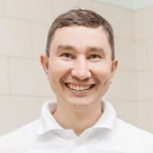Безруков Владимир Игоревич, стоматолог-терапевт