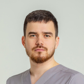 Пономарев Евгений Александрович, стоматолог-хирург