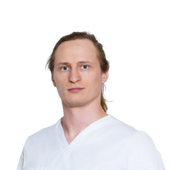 Красных Клим Александрович, стоматолог-хирург