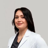 Стольникова Юлия Леонидовна, пластический хирург