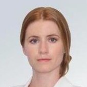 Стопычева Екатерина Павловна, стоматолог-терапевт