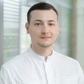 Волков Евгений Дмитриевич, стоматолог-хирург