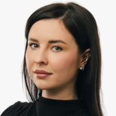 Астанина Юлия Витальевна, стоматолог-хирург