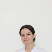 Кожухарь Дарья Андреевна, стоматолог-терапевт