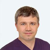 Рекель Кирилл Владимирович, челюстно-лицевой хирург