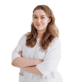 Марченко Полина Вячеславовна, врач-косметолог
