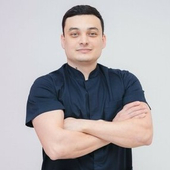 Агишев Руслан Хамитович, стоматолог-хирург