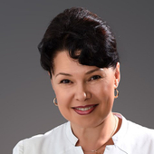 Уютова Татьяна Амировна, стоматолог-терапевт