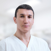 Зверев Евгений Сергеевич, невролог