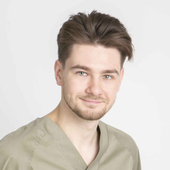 Коротеев Вячеслав Антонович, стоматолог-терапевт