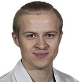 Бабак Максим Сергеевич, массажист