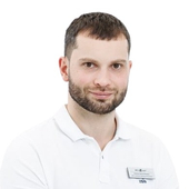 Киселев Артем Юрьевич, стоматолог-хирург