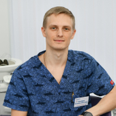 Шнайдер Евгений Олегович, детский стоматолог