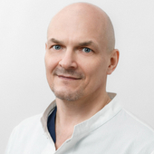Петров Олег Витальевич, ортопед