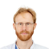 Земляникин Константин Олегович, невролог
