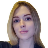 Иванова Евгения Михайловна, стоматолог-терапевт