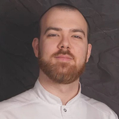 Едзиев Альберт Аркадьевич, ортопед