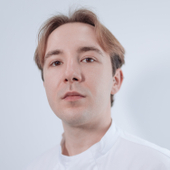 Былинкин Денис Олегович, стоматолог-терапевт