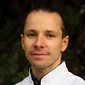 Шиков Алексей Сергеевич, врач ЛФК