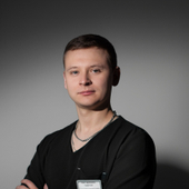 Тухватчин Илья Эдуардович, стоматолог-терапевт