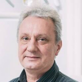 Земцов Юрий Иванович, стоматолог-терапевт