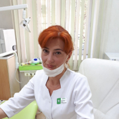 Козырева Анна Альбертовна, стоматолог-терапевт