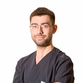 Мусаев Руфин Меджнунович, стоматолог-хирург