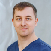 Халистов Максим Евгеньевич, имплантолог